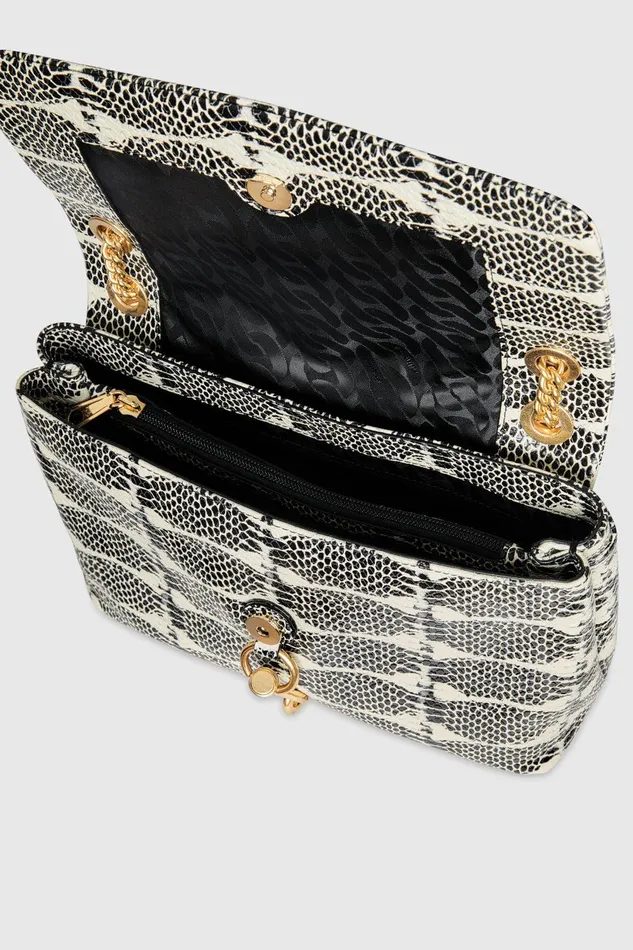 Women Shoulder Bags Rebecca Minkoff Edie Flap Shoulder Bag Blackwhite Snake