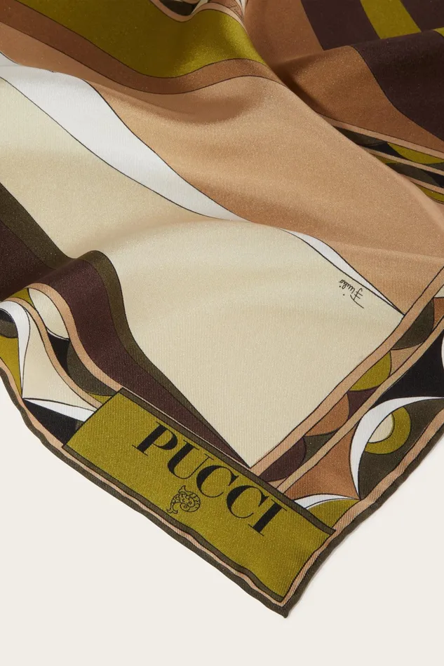 Women Silks PUCCI CigniPrint Large SilkTwill Carr