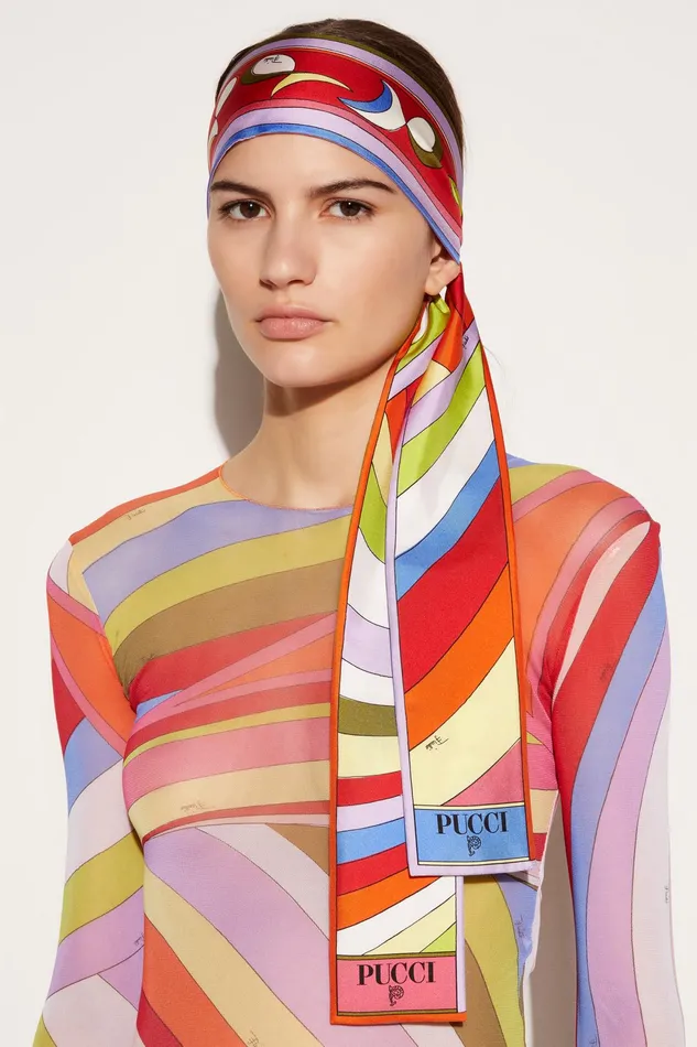 Women Silks PUCCI Iride And PesciPrint SilkTwill Scarf