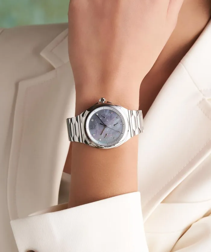 Women Sports Luxe Watches Olivia Burton 36mm Lustre MultiFunction Light Grey and Silver Bracelet Watch Women Sports Luxe Watches Olivia Burton 36mm Lustre MultiFunction Light Grey and Silver Bracelet Watch