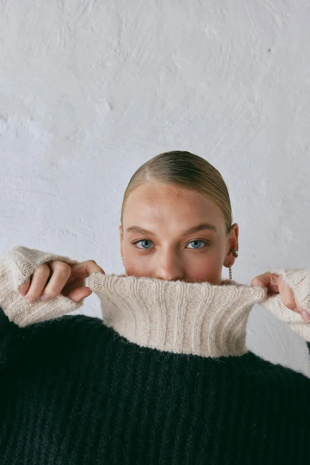 Women VRG GRL JumpersSweaters Ada Knit Jumper Black Women VRG GRL JumpersSweaters Ada Knit Jumper Black