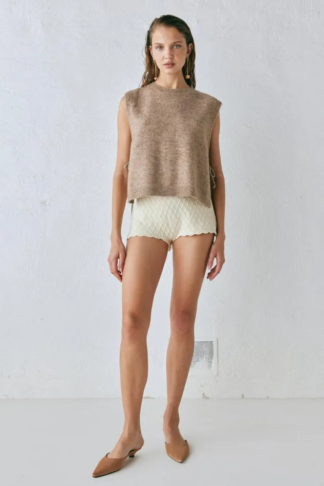 Women VRG GRL JumpersSweaters Molly Knit Vest Taupe Women VRG GRL JumpersSweaters Molly Knit Vest Taupe