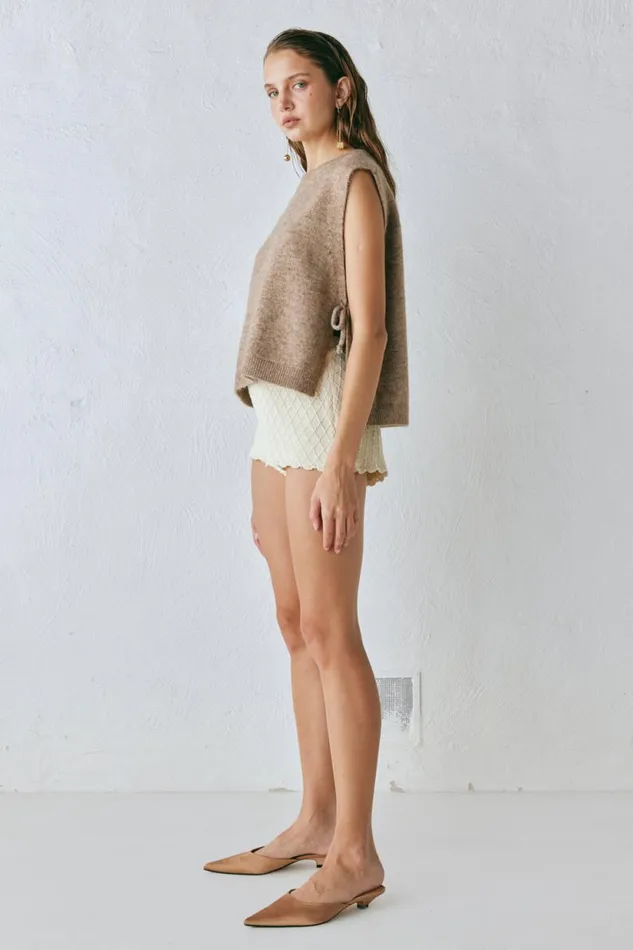 Women VRG GRL JumpersSweaters Molly Knit Vest Taupe Women VRG GRL JumpersSweaters Molly Knit Vest Taupe