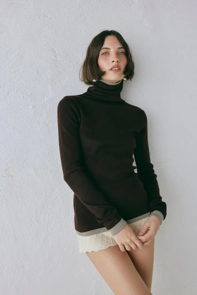 Women VRG GRL Long Sleeve Bea Knit Skivvy Chocolate