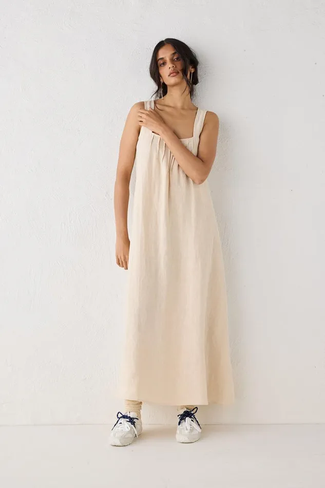 Women VRG GRL MidiMaxi Dresses San Paolo Smock Linen Midi Dress Natural Women VRG GRL MidiMaxi Dresses San Paolo Smock Linen Midi Dress Natural
