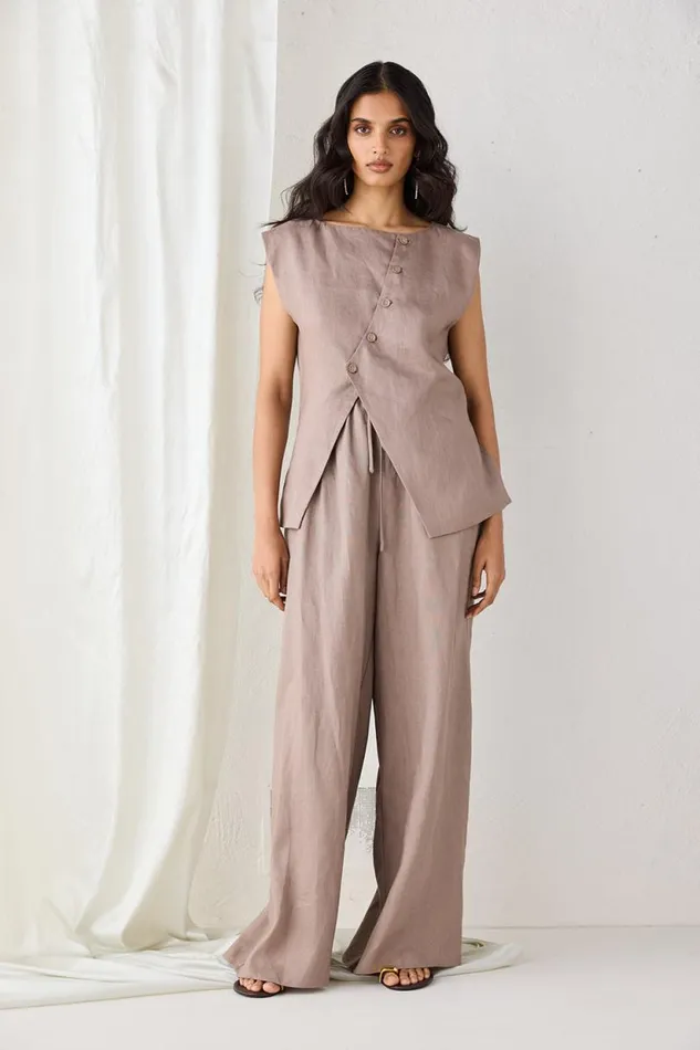 Women VRG GRL Pants Raya Linen Pants Mushroom