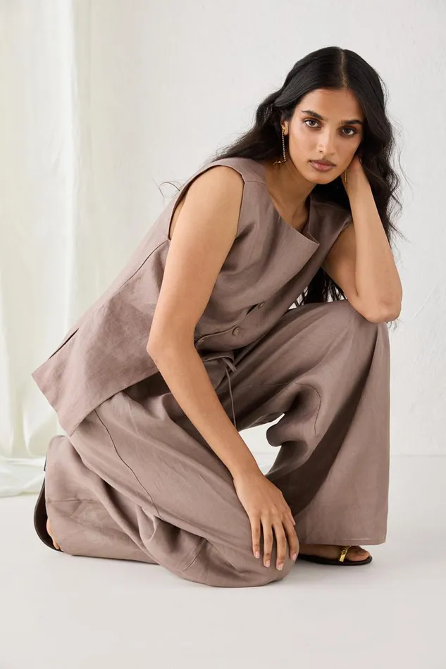 Women VRG GRL Pants Raya Linen Pants Mushroom Women VRG GRL Pants Raya Linen Pants Mushroom