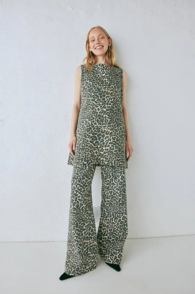 Women VRG GRL Pants Zia Denim Jeans Leopard Women VRG GRL Pants Zia Denim Jeans Leopard
