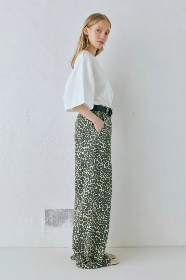 Women VRG GRL Pants Zia Denim Jeans Leopard Women VRG GRL Pants Zia Denim Jeans Leopard