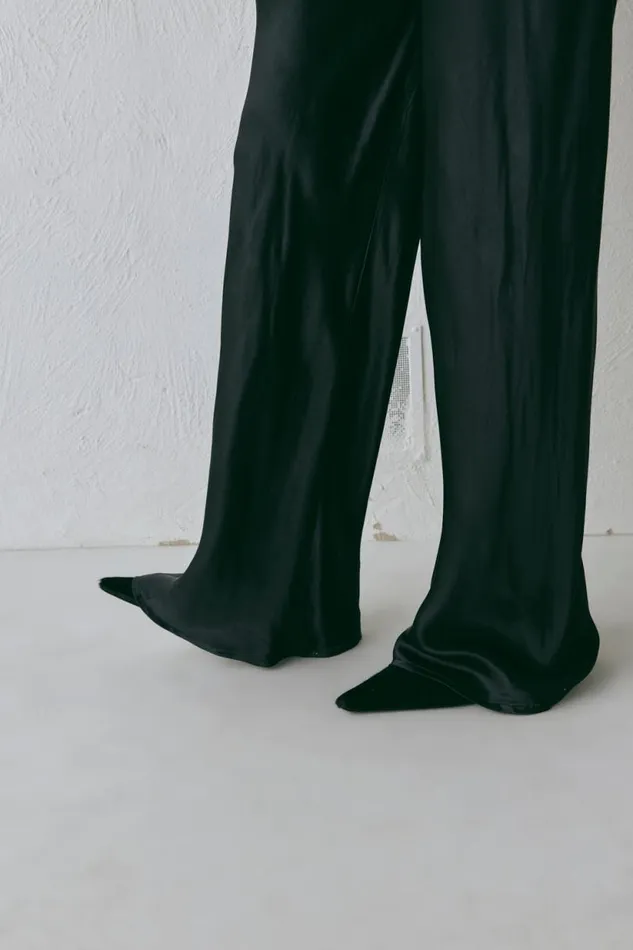 Women VRG GRL Sets Rae Satin Pants Black Women VRG GRL Sets Rae Satin Pants Black