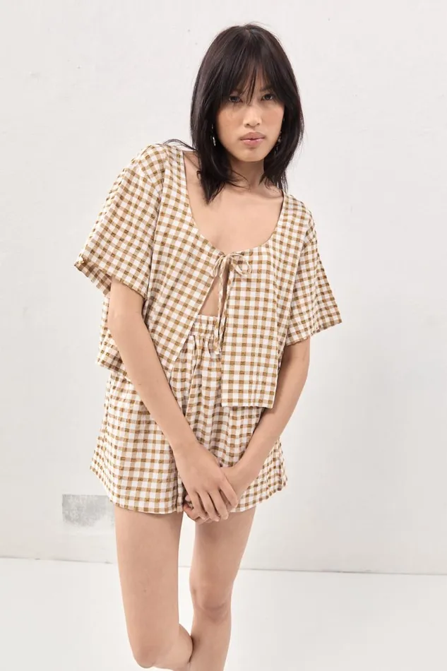 Women VRG GRL Sets The Sea and I Shorts Honey Women VRG GRL Sets The Sea and I Shorts Honey