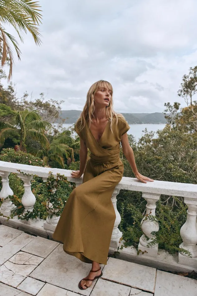 Women VRG GRL Short Sleeve Sea Glass Linen Wrap Top Olive Women VRG GRL Short Sleeve Sea Glass Linen Wrap Top Olive