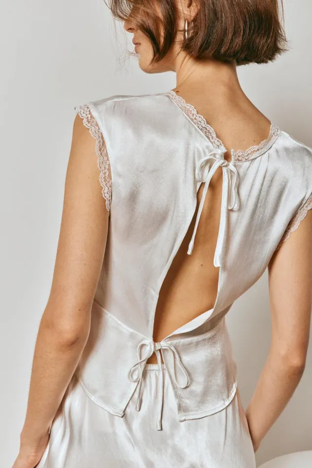 Women VRG GRL Short Sleeve Vintage Lover Tie Back Top White Women VRG GRL Short Sleeve Vintage Lover Tie Back Top White