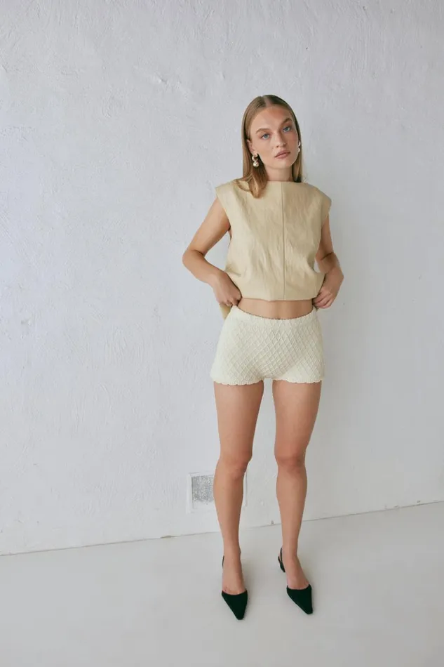 Women VRG GRL Shorts Inner Glow Knit Shorts Cream Women VRG GRL Shorts Inner Glow Knit Shorts Cream