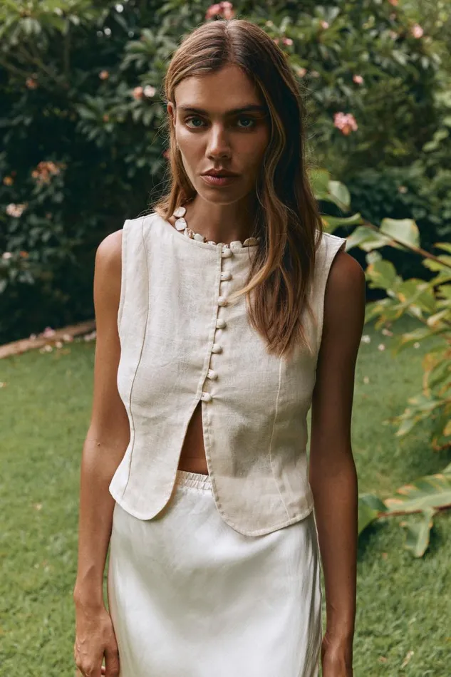 Women VRG GRL Sleeveless Celeste Linen Top Cream Women VRG GRL Sleeveless Celeste Linen Top Cream
