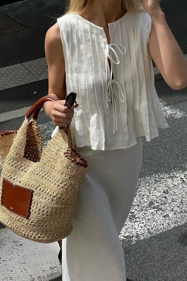 Women VRG GRL Sleeveless Valeria Linen Top White