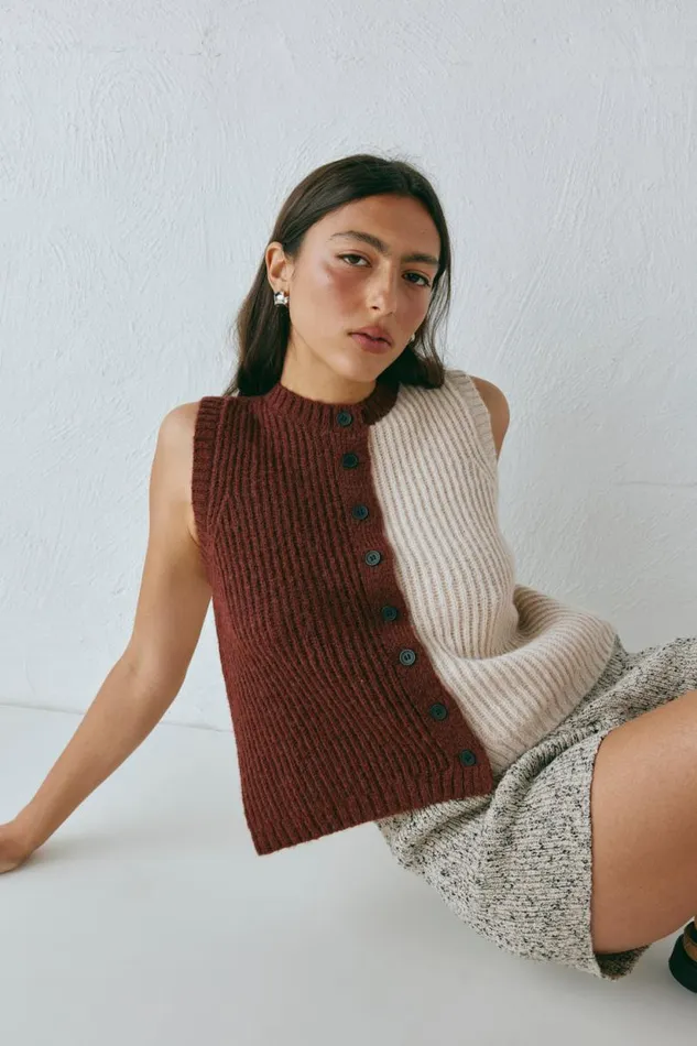 Women VRG GRL Vests Bridgette Knit Vest Splice Women VRG GRL Vests Bridgette Knit Vest Splice