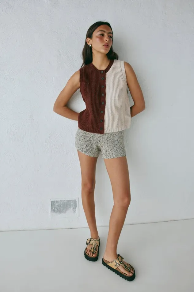 Women VRG GRL Vests Bridgette Knit Vest Splice Women VRG GRL Vests Bridgette Knit Vest Splice