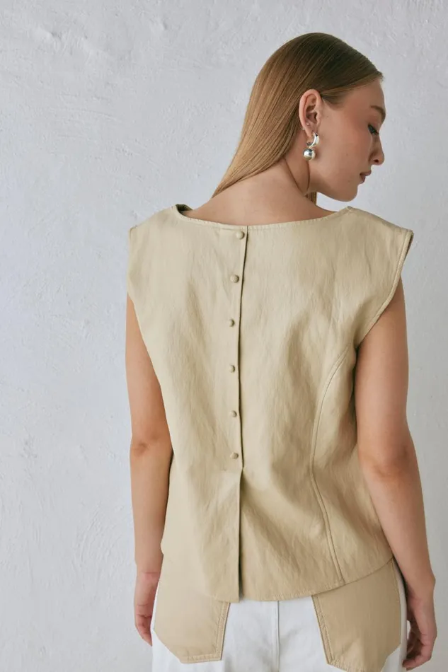 Women VRG GRL Vests Sutton Vest Butter Women VRG GRL Vests Sutton Vest Butter